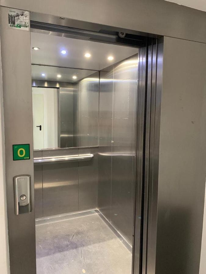 -Malagasunapts- Central Freeparking Rooftoppool Экстерьер фото